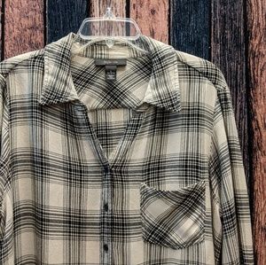 Plaid Roll Sleeve Shirt